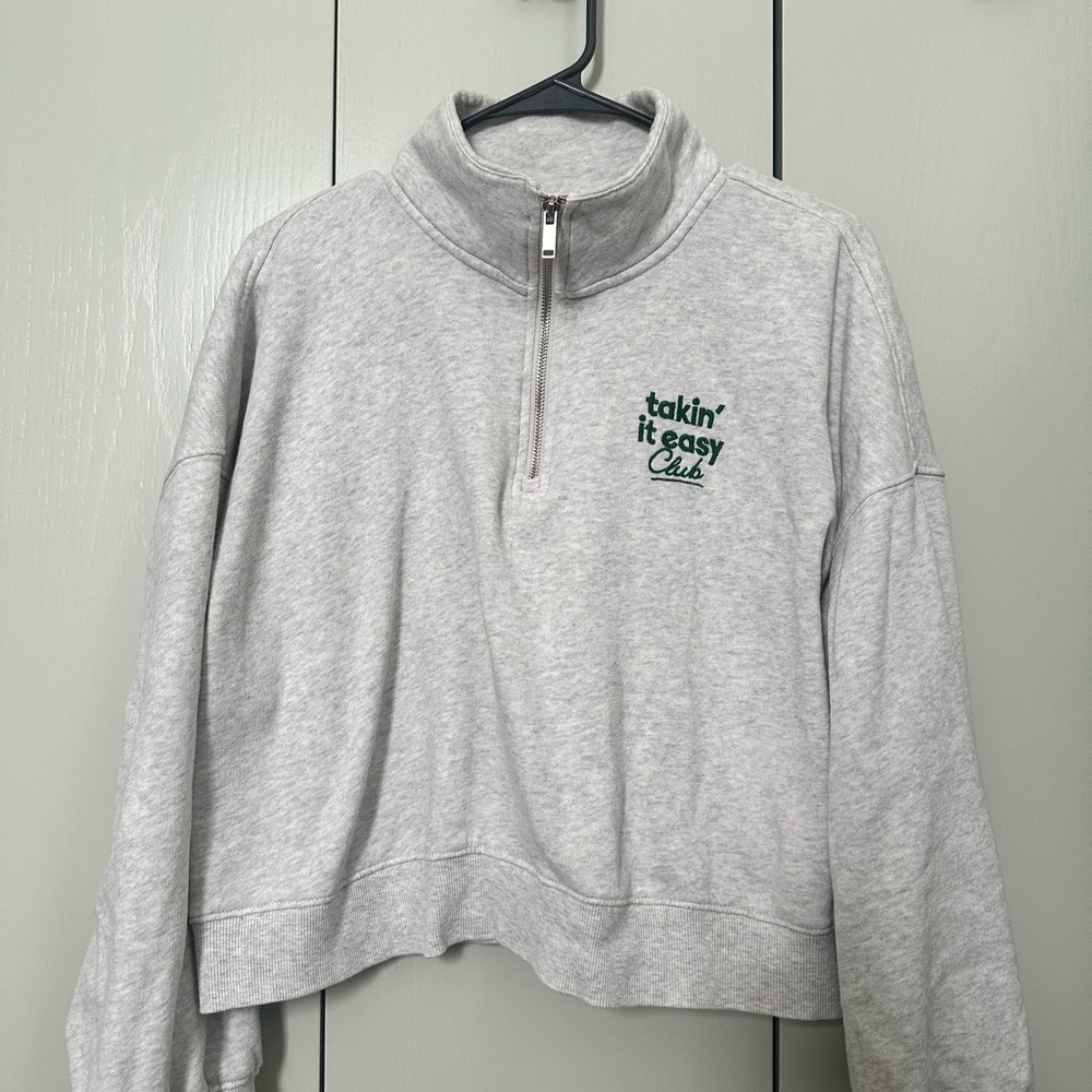 Old Navy Light Gray Half-Zip Sweater